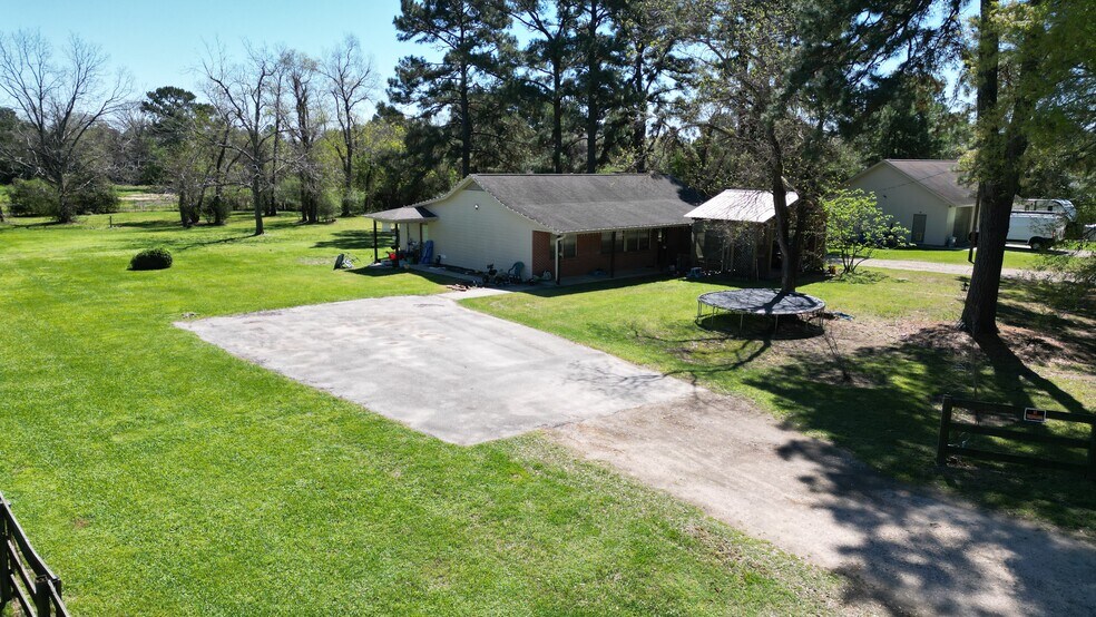 More Photos Of 19615 FM 2920 Rd, Tomball Multifamily For Sale