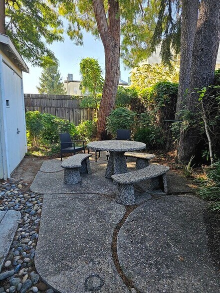 More Photos Of 2542 S Bascom Ave, Campbell Office For Sale