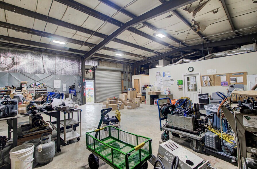 More Photos Of 3806-3816 Ladson Rd, Ladson Flex For Lease