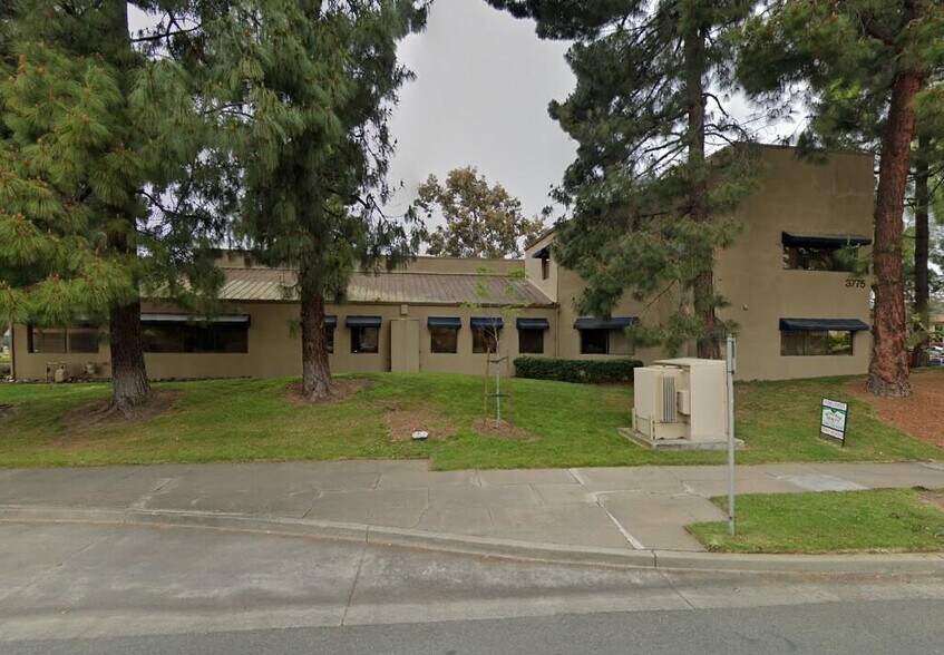 Primary Photo Of 3775 Beacon Ave, Fremont Coworking Space