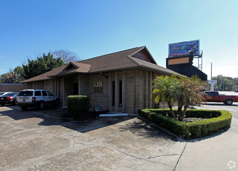 Primary Photo Of 4215 Edgewater Dr, Orlando Office For Sale