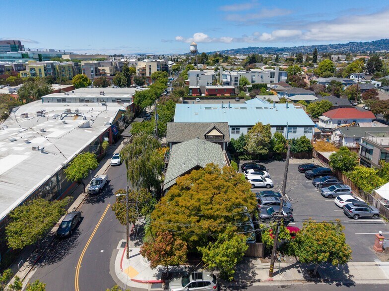 More Photos Of 5500 Doyle St, Emeryville Office For Sale