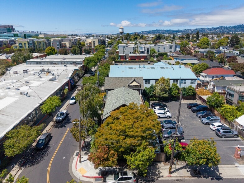 More Photos Of 5500 Doyle St, Emeryville Office For Lease