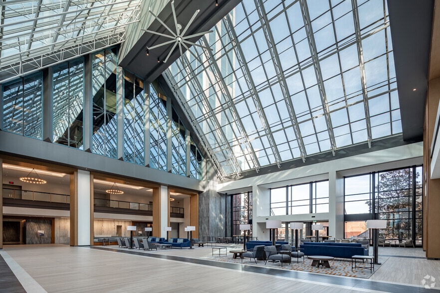 More Photos Of 333 Commerce St, Nashville Loft Creative Space For Lease