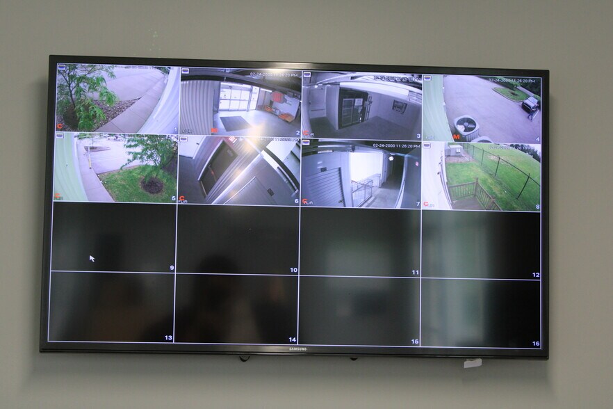 More Photos Of 3383-3385 Freys Hill Rd, Louisville Self Storage For Sale