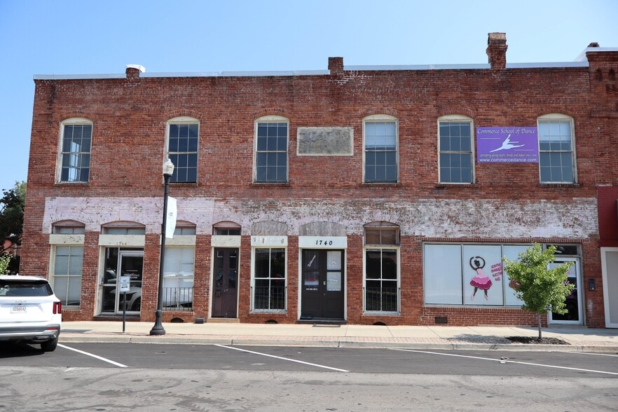 Primary Photo Of 1736 N Broad St, Commerce Office For Lease
