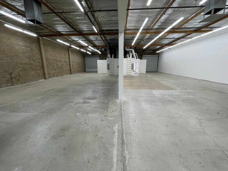 More Photos Of 12112-12126 Sherman Way, North Hollywood Unknown For Lease