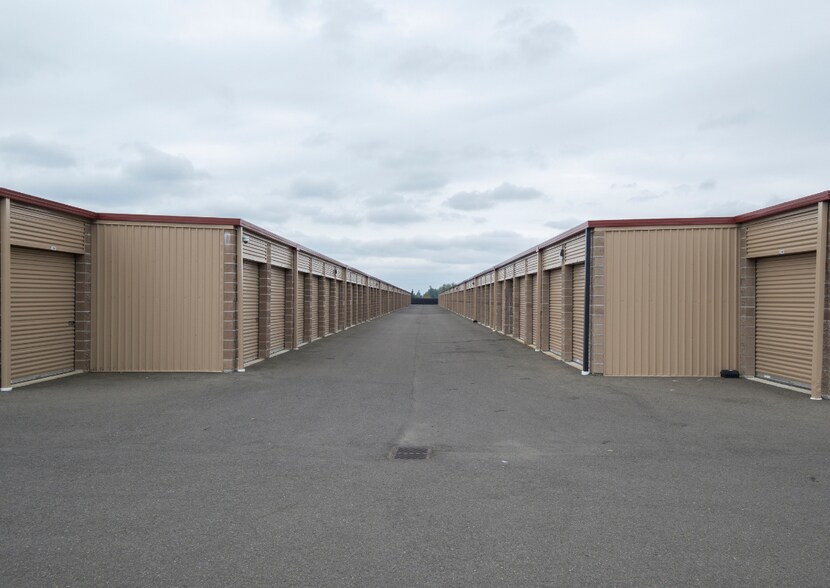 More Photos Of 2035 Commerce St, Enumclaw Self Storage For Sale