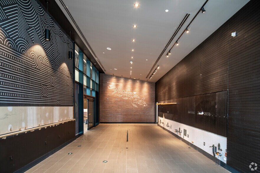 More Photos Of 130 Queens Quay E, Toronto Office For Lease