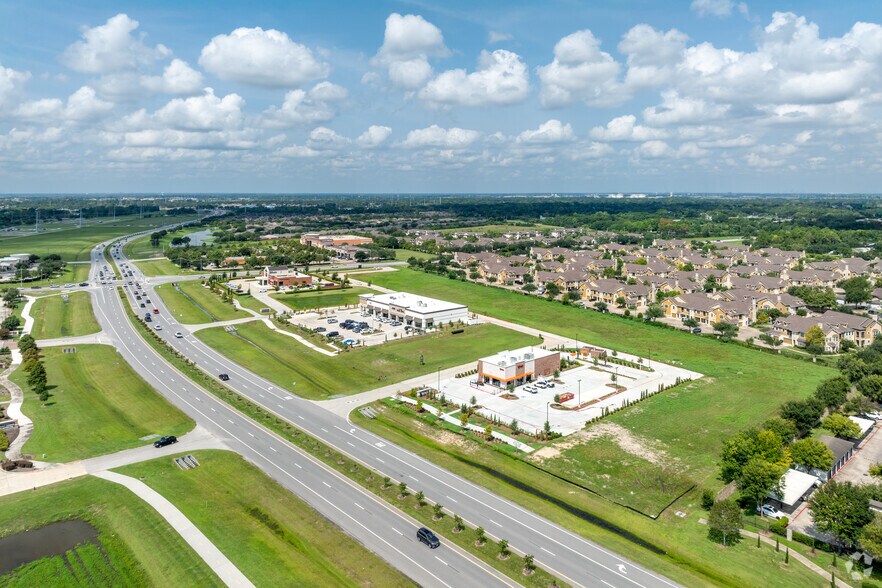 More Photos Of NEQ of League City Pkwy & Egret Bay Blvd, League City Office For Sale