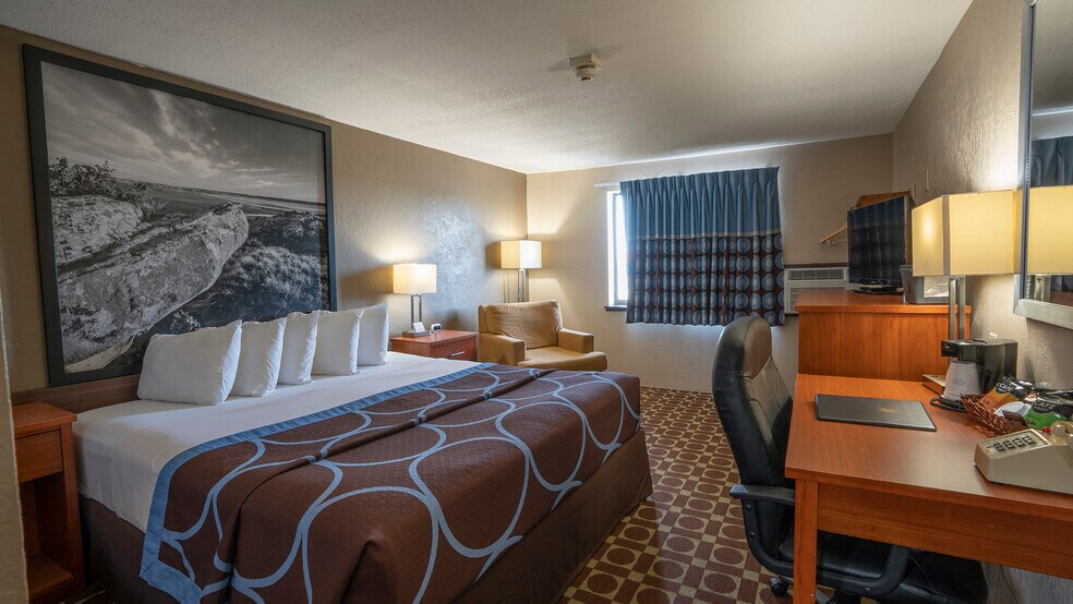 More Photos Of 2006 S Haynes Ave, Miles City Hotel For Sale