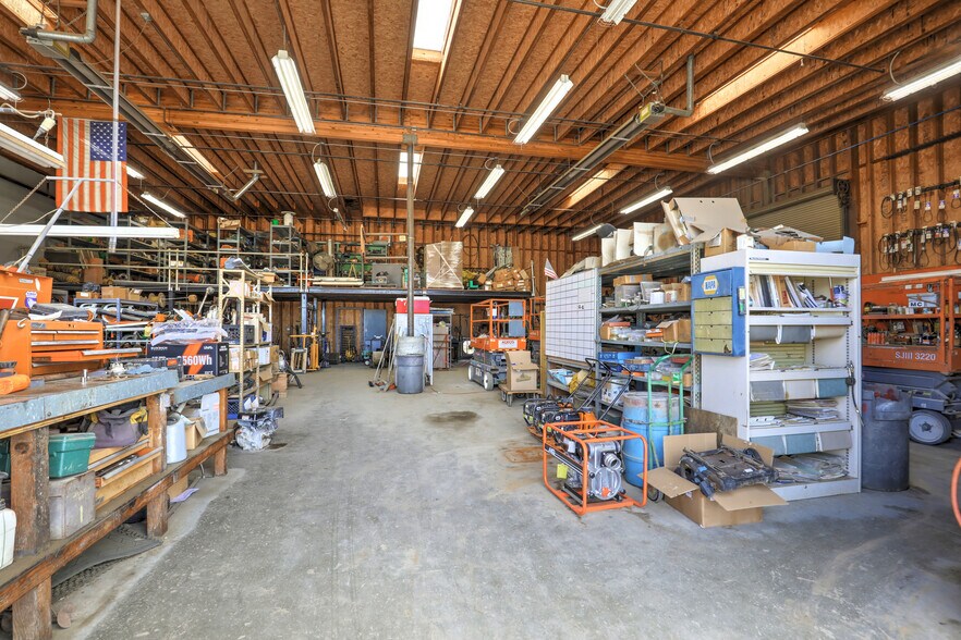 More Photos Of 1401 N O St, Lompoc Warehouse For Sale