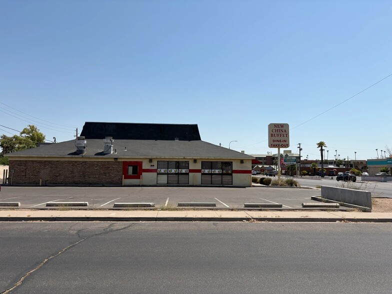 More Photos Of 2939 N 24th St, Phoenix Restaurant For Lease