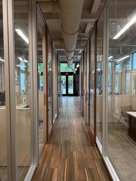 More Photos Of 700 Baronne St, New Orleans Storefront Retail Residential For Lease