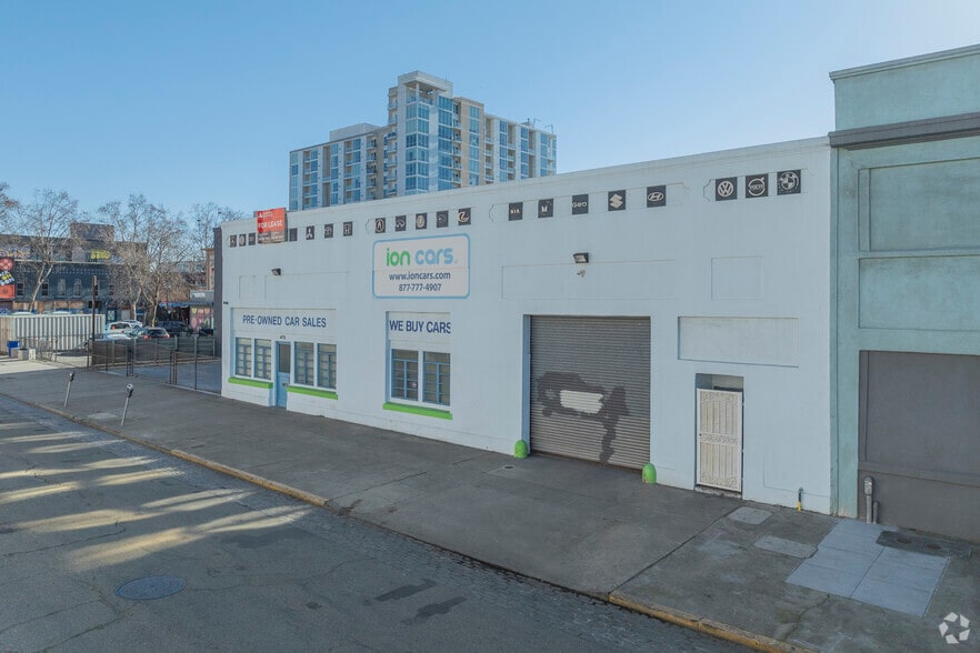 More Photos Of 380 Washington St, Oakland Unknown For Lease