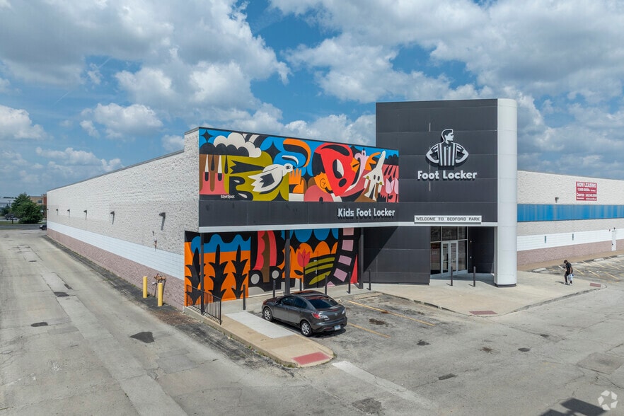 Primary Photo Of 7400-7414 S Cicero Ave, Chicago Freestanding For Sale