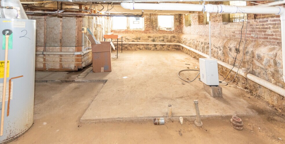 More Photos Of 3210-3212 Walbrook Ave, Baltimore Apartments For Sale