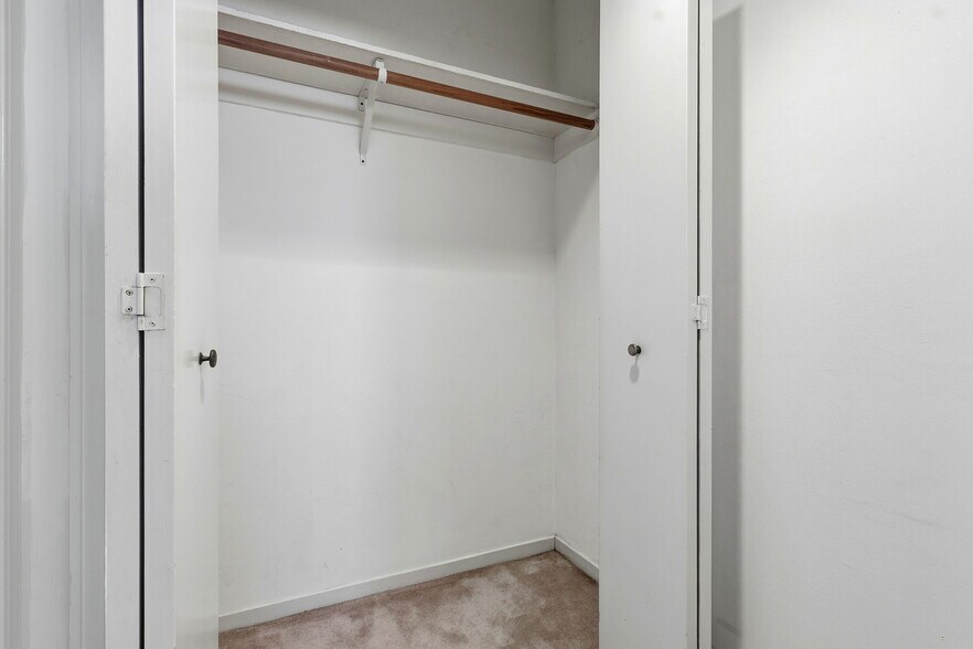 More Photos Of 834 Meadowsweet Dr, Corte Madera Multifamily For Sale