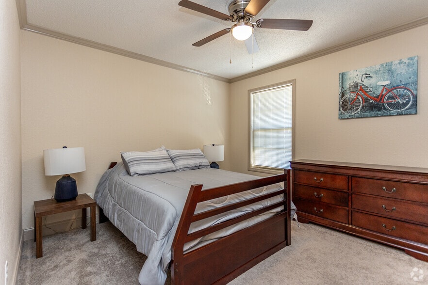 More Photos Of 3300 Boones Creek Village Ct, Jonesborough Apartments For Sale