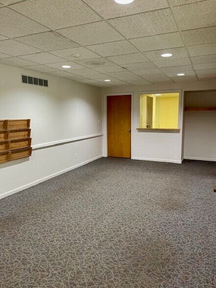 More Photos Of 1655 N Gladstone Ave, Columbus Medical For Sale