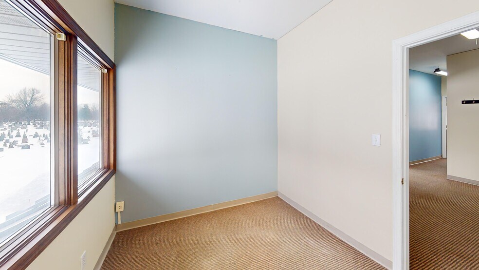 More Photos Of 1 Sunset Hills Executive Pky, Glen Carbon Unknown For Lease