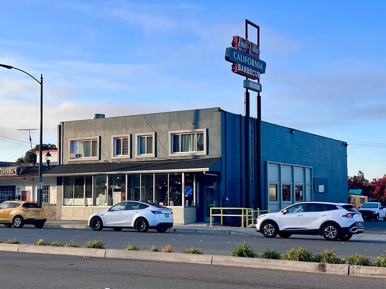 Primary Photo Of 24045-24047 Mission Blvd, Hayward Storefront Retail Residential For Sale