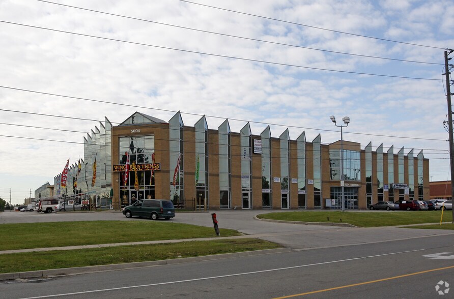 Primary Photo Of 5004 Timberlea Blvd, Mississauga Manufacturing For Lease