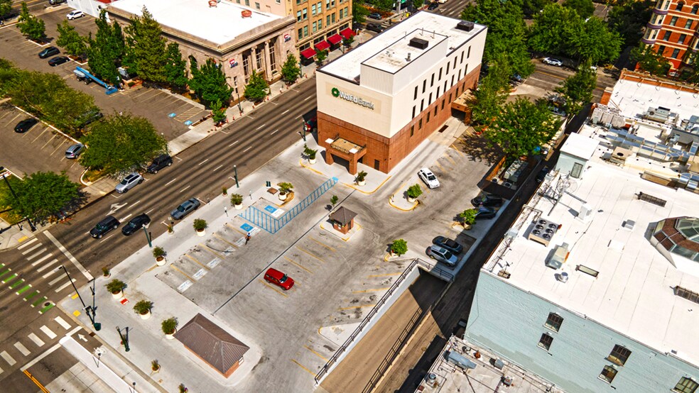 More Photos Of 1001 W Idaho St, Boise Office For Sale