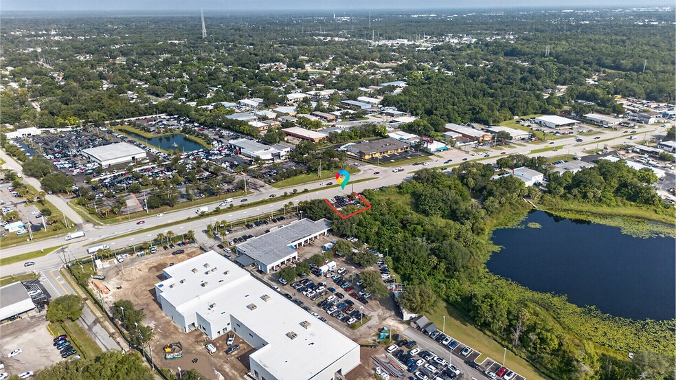More Photos Of 663 N US Highway 17 92, Longwood Auto Dealership For Lease