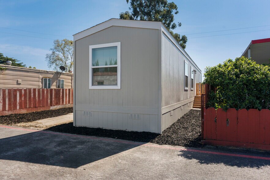 Primary Photo Of 2030 E Grayson Rd, Ceres Manufactured Housing Mobile Home Park For Sale