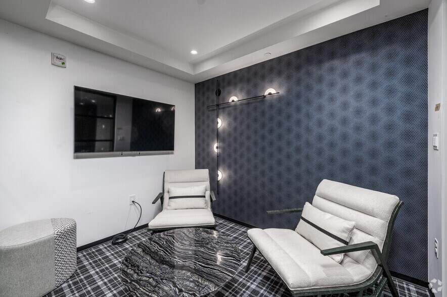 More Photos Of 1763 Columbia Rd NW, Washington Coworking Space