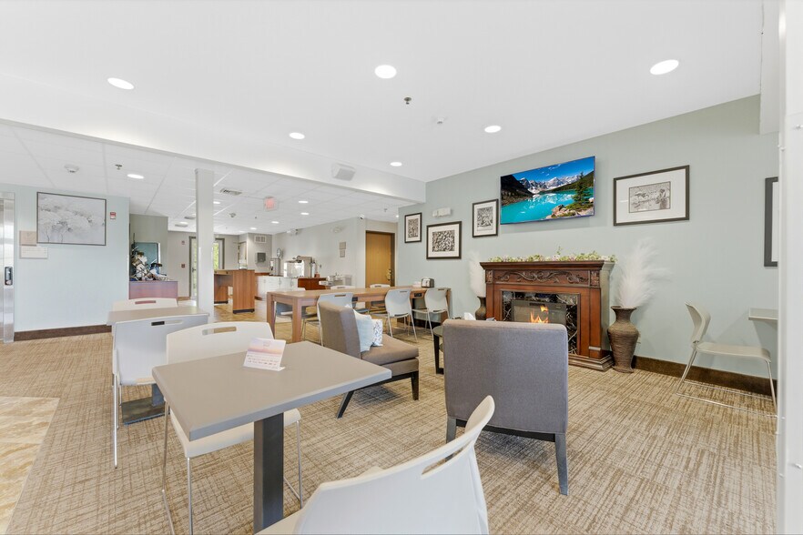 More Photos Of 15 Lawless Rd, Morgantown Hotel For Sale