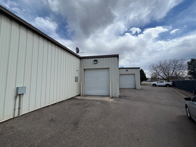 More Photos Of 7079 S Jordan Rd, Centennial Flex For Lease