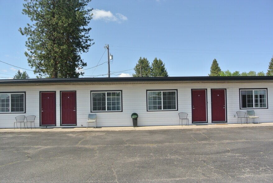 More Photos Of 9986 N Government Way, Hayden Hotel For Sale