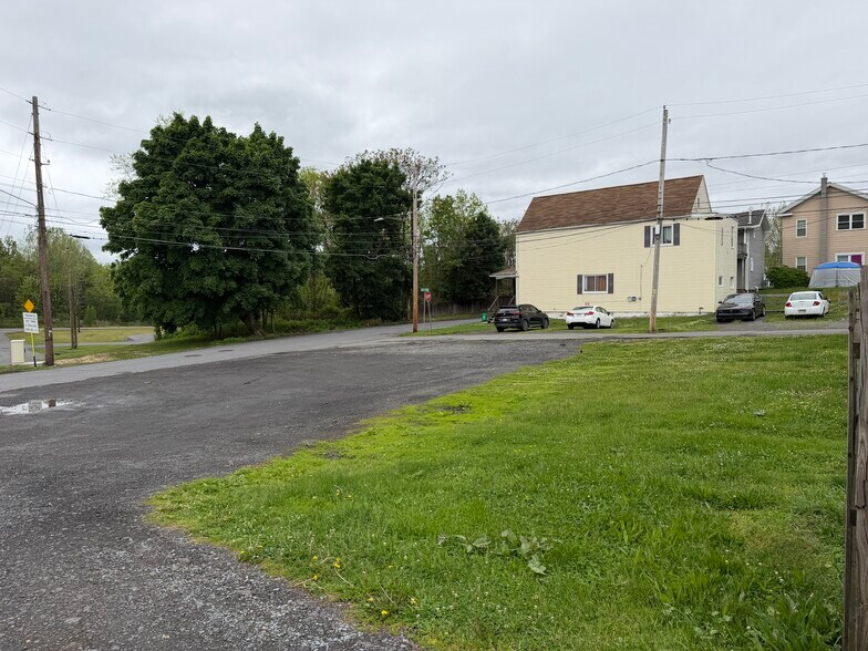 More Photos Of 1 N Main St, Ashley Restaurant For Sale