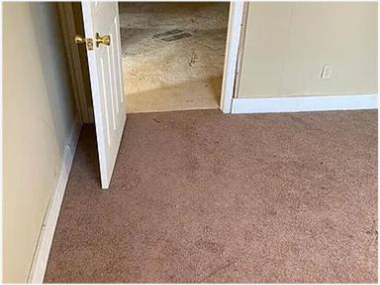 More Photos Of 418 Martin Luther King Dr SW, Fayette Apartments For Sale