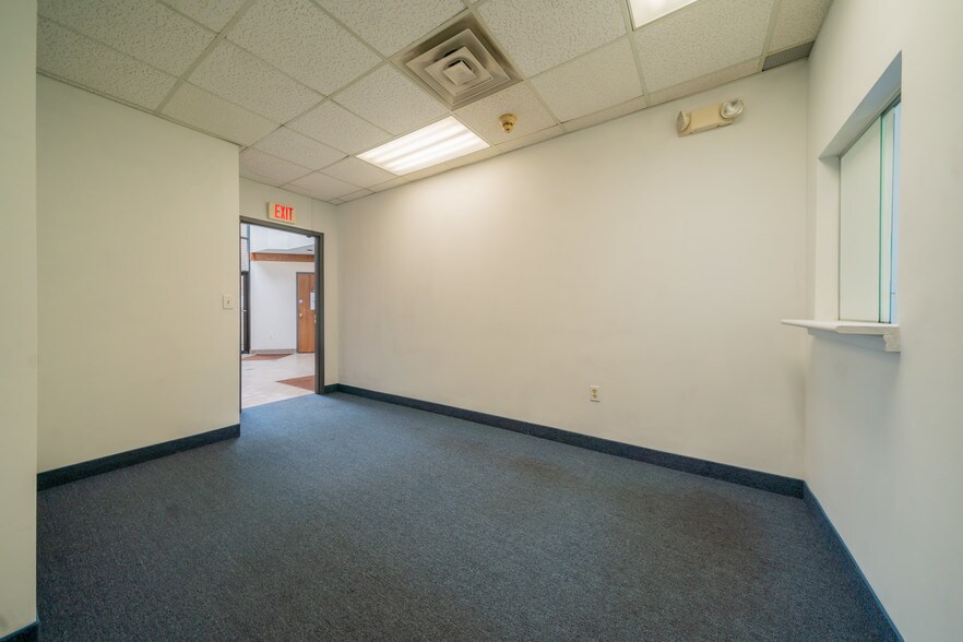 More Photos Of 12575 Rockside Rd, Garfield Heights Medical For Sale