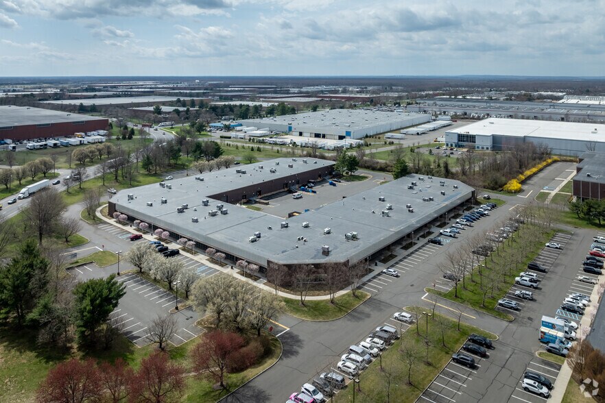 More Photos Of 1095 Cranbury South River Rd, South Brunswick Flex For Lease