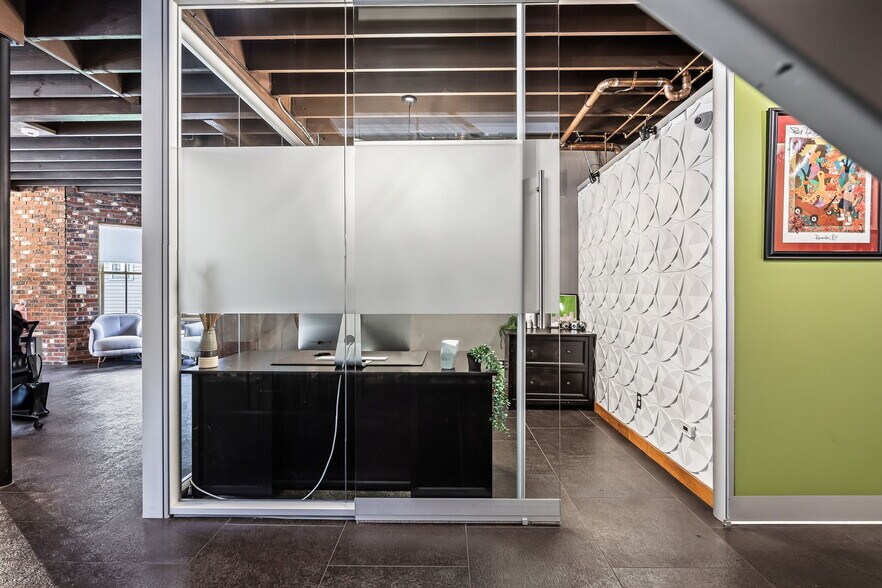 More Photos Of 383 Park Ave, Rochester Office Residential For Sale