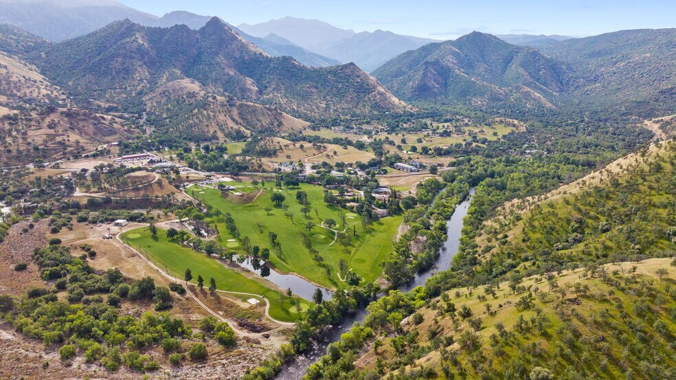 More Photos Of 41117 Sierra Dr, Three Rivers Golf Course Driving Range For Sale