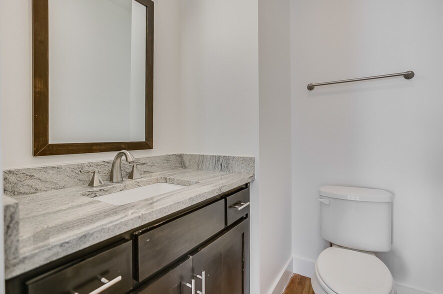 More Photos Of 4950 Cedar Springs Rd, Dallas Apartments For Sale