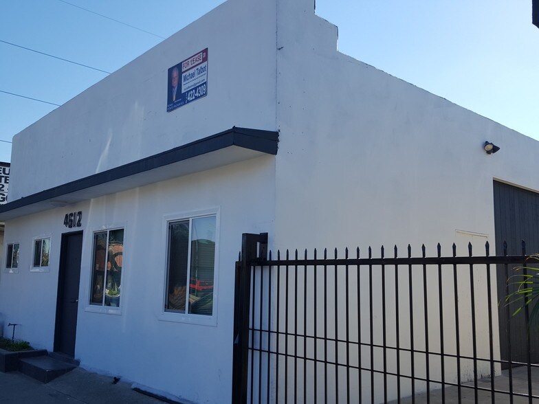 More Photos Of 4612 Manhattan Beach Blvd, Lawndale Warehouse For Lease