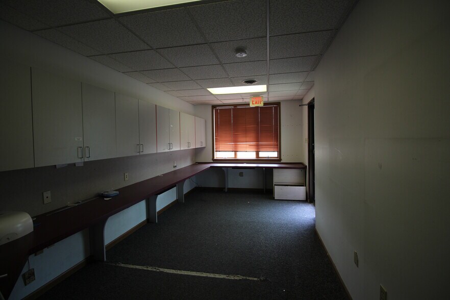 More Photos Of 204 8th st, Lehighton Medical For Sale