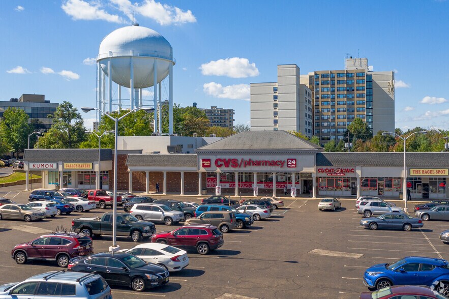 More Photos Of 600 Kings Hwy N, Cherry Hill Unknown For Lease