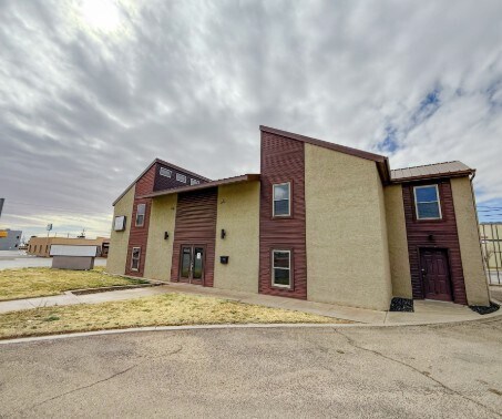 More Photos Of 715 10th St, Alamogordo Office For Sale