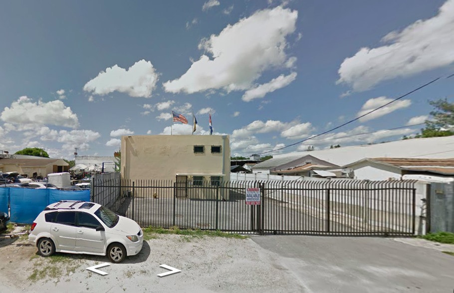 More Photos Of 3580 NW 49th St, Miami Warehouse For Lease