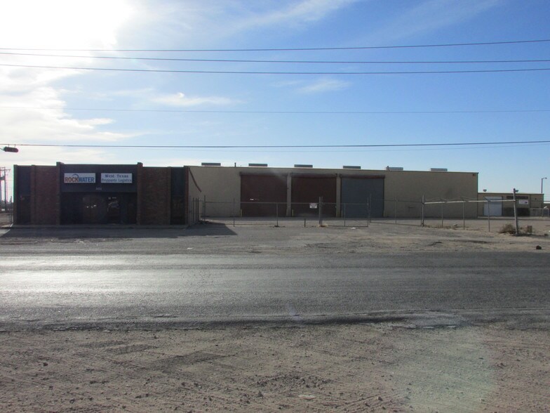 Primary Photo Of 3938 S County Road 1290, Odessa Warehouse For Lease