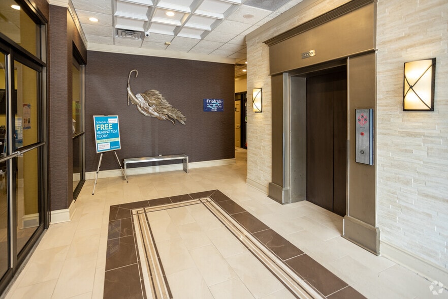 More Photos Of 2120 Northgate Park Ln, Chattanooga Medical For Lease