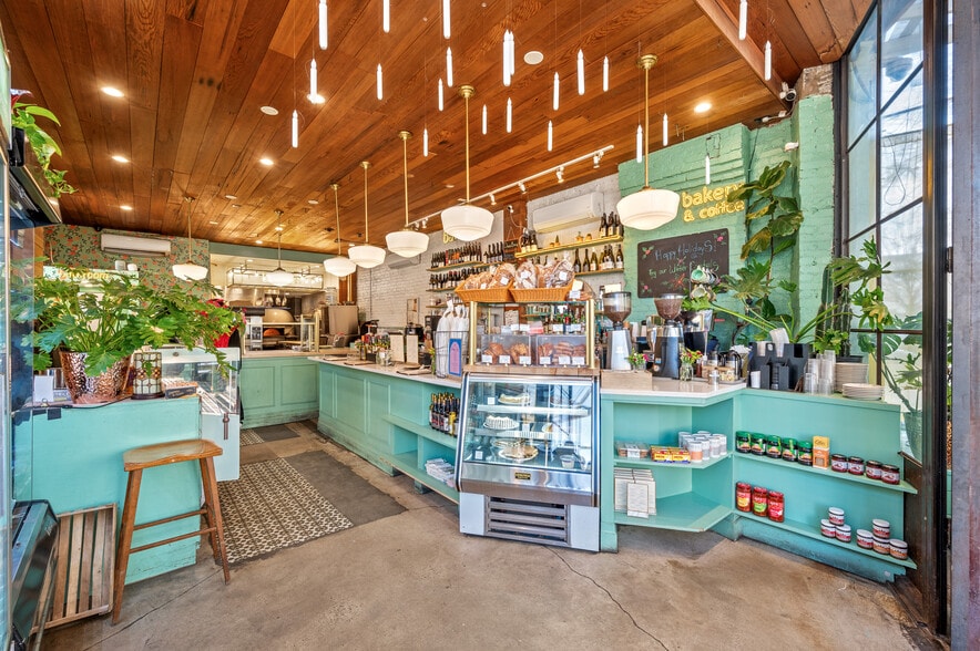 More Photos Of 1022 Cortelyou Rd, Brooklyn Apartments For Lease