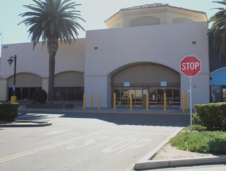 More Photos Of 869 W Florida Ave, Hemet Unknown For Lease